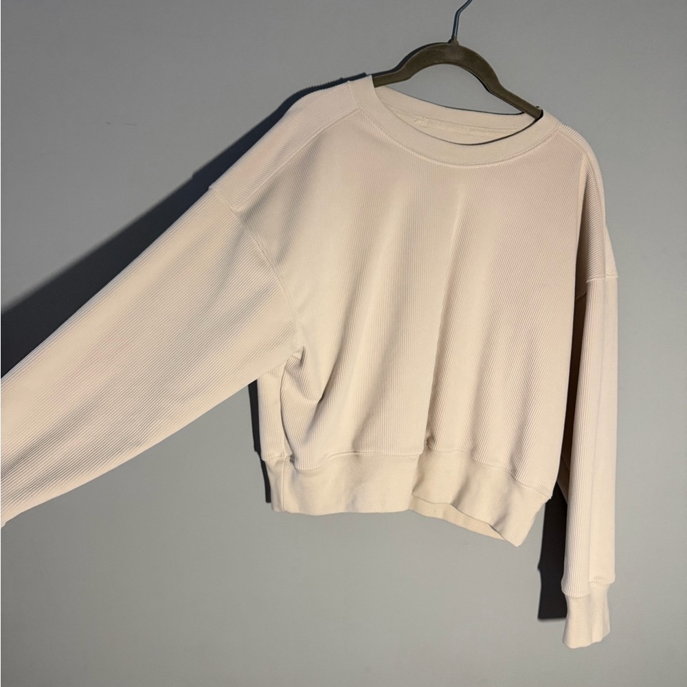 YPB ABERCROMBIE CREWNECK CROPPED